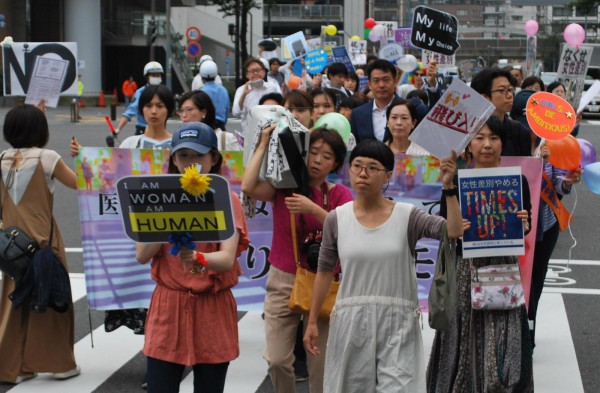 ９月２２日女性の怒りのデモ